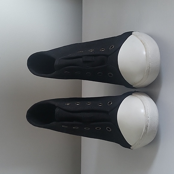 Wild Diva Wedge Booties - Picture 2 of 6